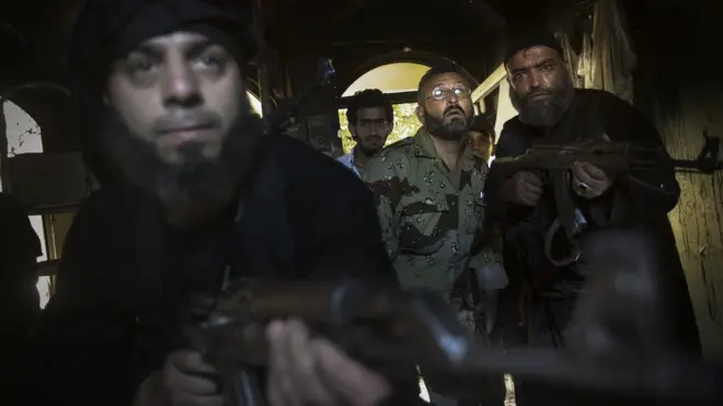 Durante ocho meses estuvo secuestrado por el autodenominado grupo Estado Islámico.