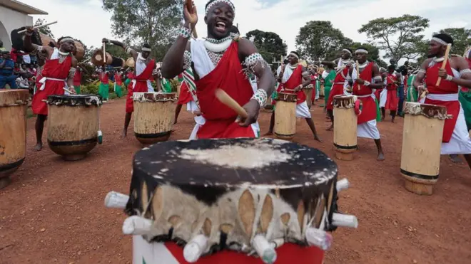 Umurisho wa Gishora mu ntara ya Gitega wabaye uwa mbere mw'ihiganwa ry'imigwi y'ingoma yo mu ntara zose z'Uburundi hari muri Kigarama (12) 2021