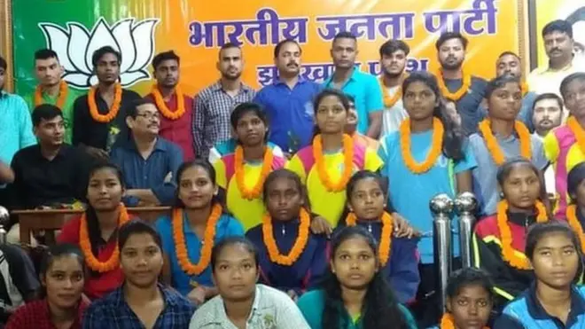 भाजपा के प्रदेश कार्यालय में सम्मानित किए गए खिलाड़ी