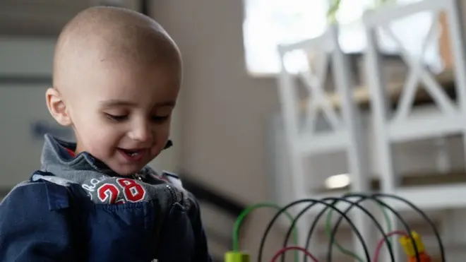 Pavlo, qui a 18 mois