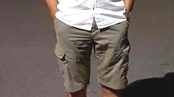 Mayor's bermudas - Del Ghingaro on Facebook