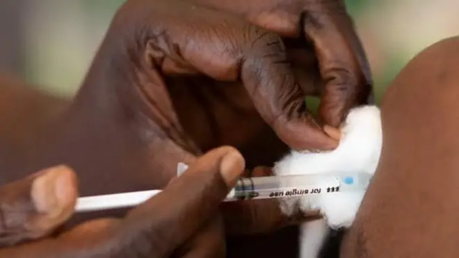 Abẹrẹ Ajẹsara Covid-19