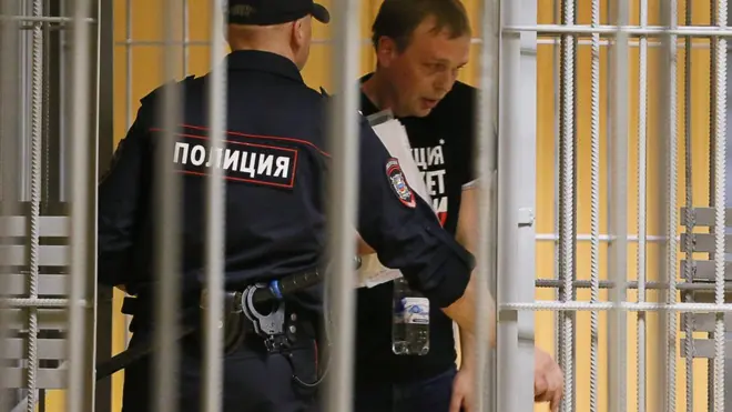 Никулинский суд Москвы отправил Голунова под домашний арест до 7 августа