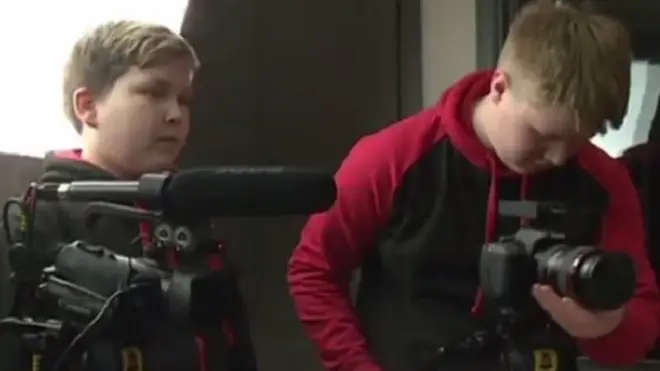 یوٹیوب سکول