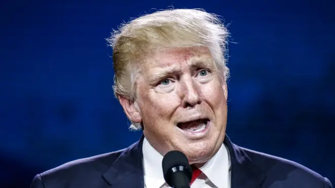 Трамп уверяет, что большинство американцев поддерживают его, просто стесняются в этом признаться