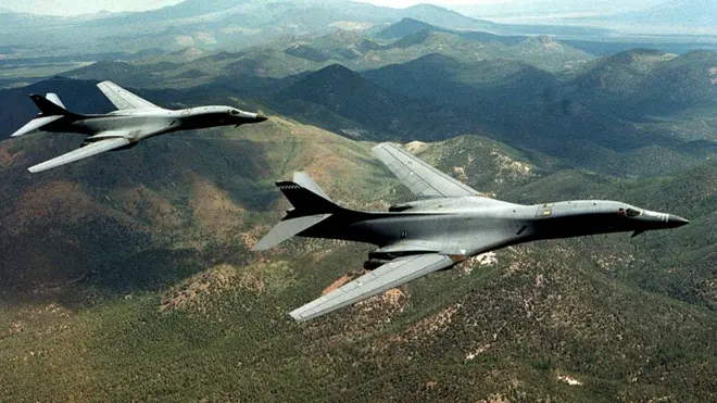 Бомбардировщики Б-1