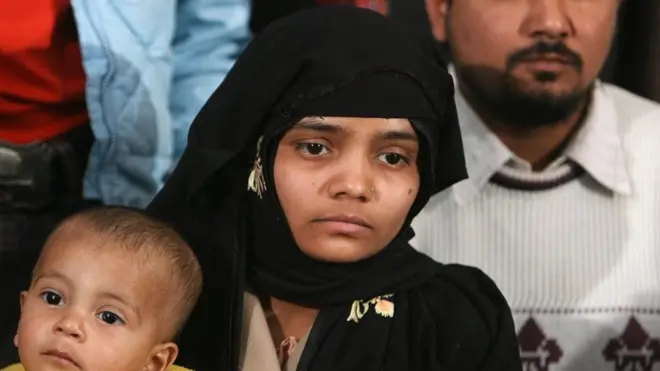 Bilkis Bano with her husband Yakub Rasool and one of their children in 2008