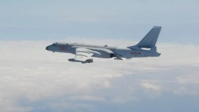 Пекин усиленно демонстрирует свое военно-воздушное превосходство