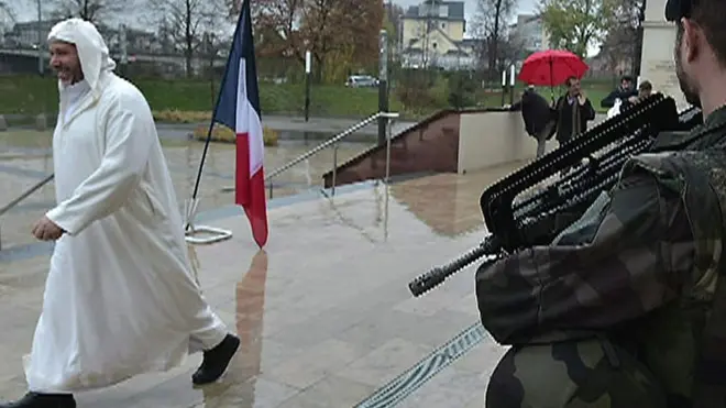 الفرنسيون يحيون ذكرى مرور عام على هجمات باريس