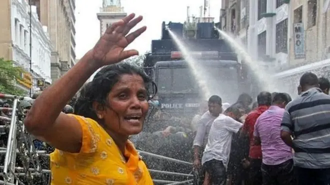 श्रीलङ्कामा प्रदर्शनकारी