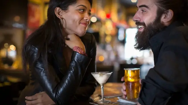 "تحيزات خفية" تتحكم في اختيارنا لشركاء حياتنا