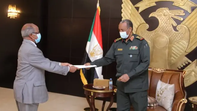 Ministira Dhimma Alaa Ertiraa Osmaan Saahilee Pirezedaantii Mana Maree Sudaan Al -Burhaan waliin