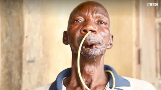 Alagba Peter Omotoye ti agbebọn yin nibọn lẹnu