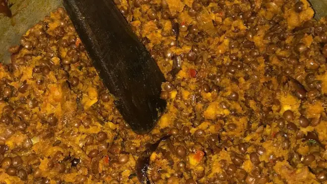 Agbụgbụ maọbụ fịọ fịọ