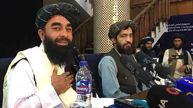 Zabihullah Mujahid es el portavoz de los talibanes.