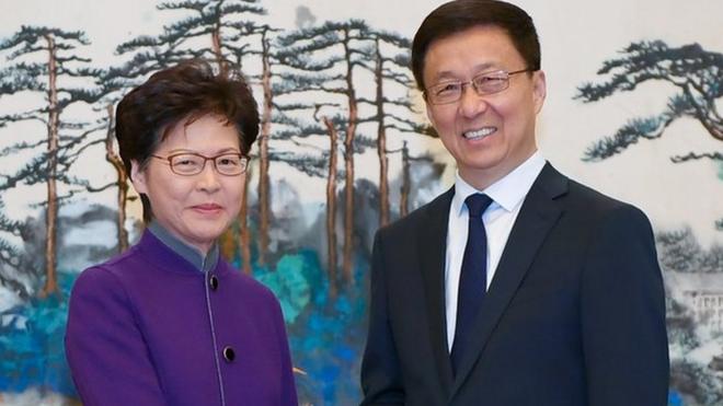 林郑月娥与韩正在北京钓鱼台国宾馆会面。