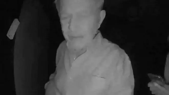 ''استيقظ، لقد فزت بجائزة نوبل"