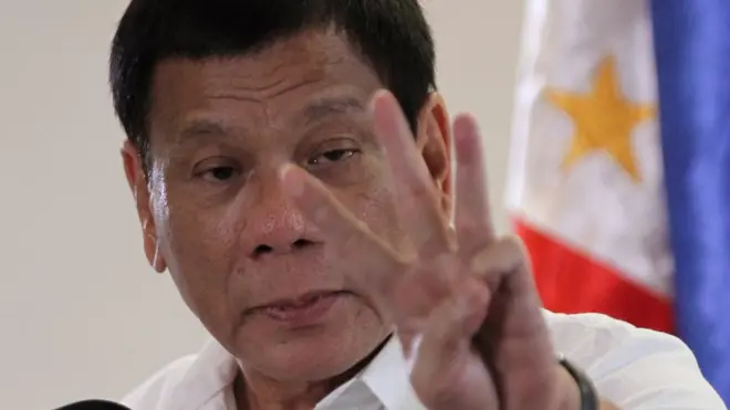 菲律宾总统杜特尔特提出向中国提南海仲裁裁决的条件