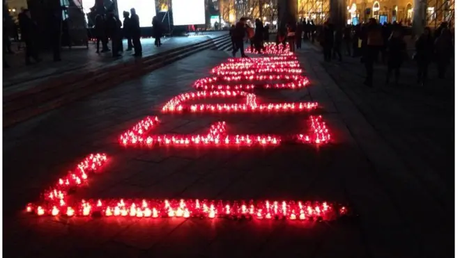 На Майдані вшановують "Небесну сотню"