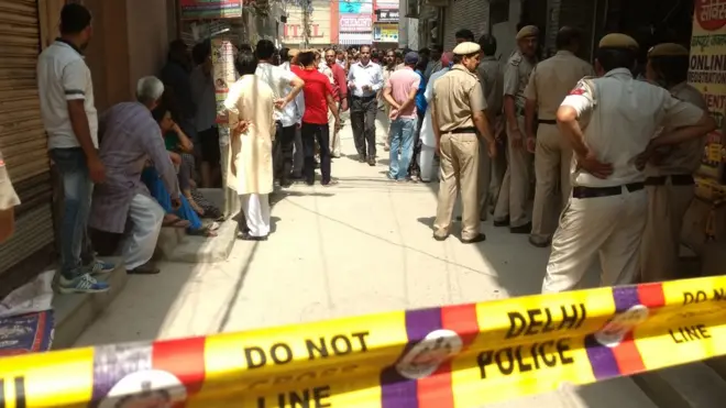 لا تزال الشرطة تحقق في ملابسات الحادث.