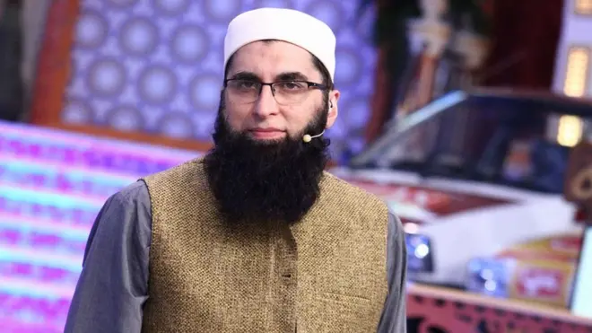 جنید جمشید حویلیاں کے قریب طیارے کو پیش آنے والے حادثے میں ہلاک ہونے والے 48 افراد میں شامل تھے