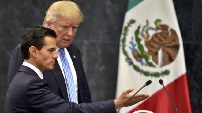 Donald Trump ha anunciado que renegociará el TLCAN, proposición que Enrique Peña Nieto aceptó considerar en su reunión conjunta de agosto de 2016.