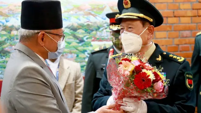 चिनियाँ रक्षामन्त्री