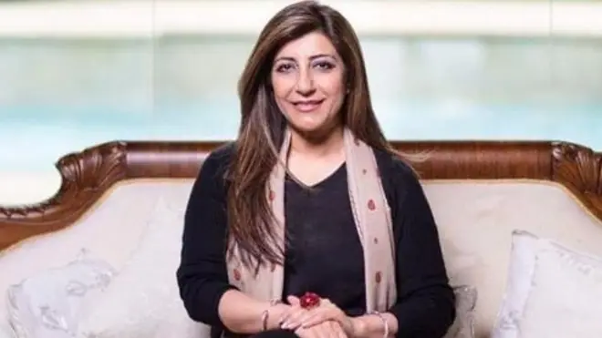 عائشہ فاروقی امریکہ کے علاقے ہیوسٹن میں پاکستان کی سفیر رہیں۔ ان کی کتاب موسنگز آف اے نومیڈ کی کراچی ادبی میلے میں رونمائی کی گئی۔