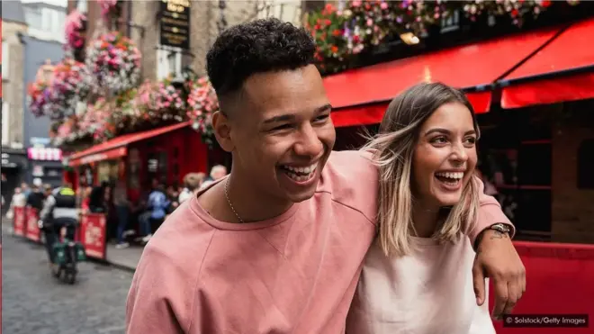 有愛的生活與幸福有關，但也會給我們帶來巨大痛苦。