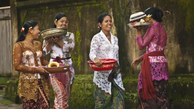 Indonesia duduk di papan atas dalam daftar laporan bertajuk Gallup 2019 Global Emotions Report.
