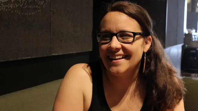 Teresa Hamlin deyir ki, hamı ondan Amerikadan niyə Azərbaycana gəldiyi barədə suallar verir.