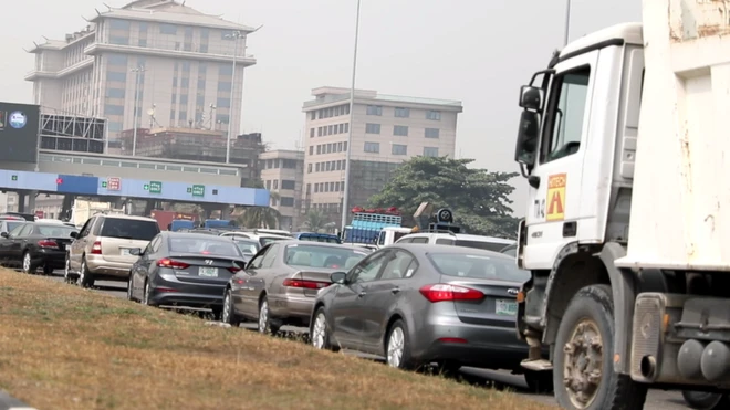 Di new tariff dey cause extra traffic join