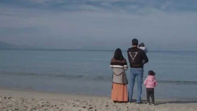 خليل وأسرته