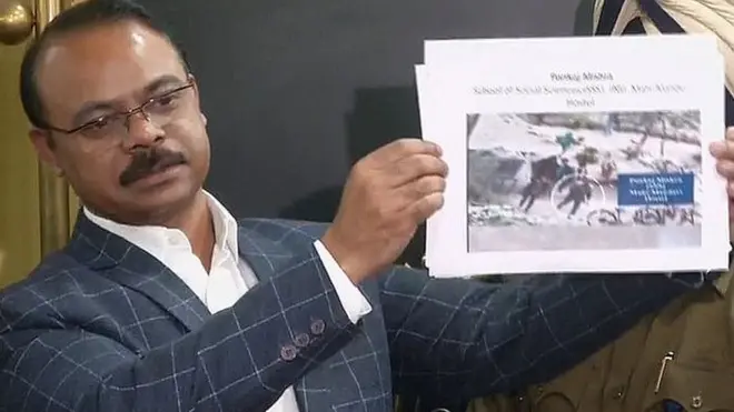 दिल्ली पुलिस ने प्रेसवार्ता करके जेएनयू में हुई हिंसा में शामिल छात्रों के बारे में जानकारी दी