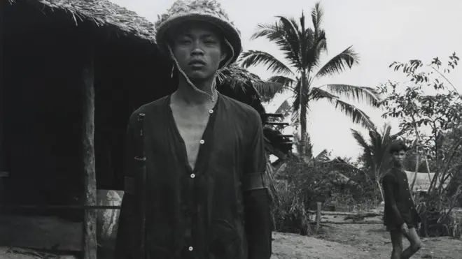 "Nhiều người đã cống hiến cuộc đời họ vào cái họ tin là thống nhất và giải phóng đất nước," đạo diễn Lynn Novick nói. Hình ảnh từ bộ phim.