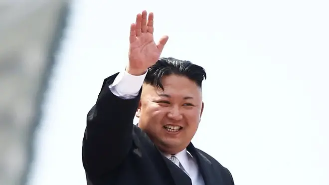 Shirqoolka ayaa ku aadanaa in Kim Jong-un la weeraro mar uu fagaare joogo, sida ay saraakiishu joogtay