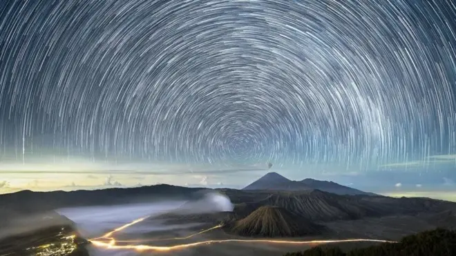 Zamanın Akışı, Grey Chow