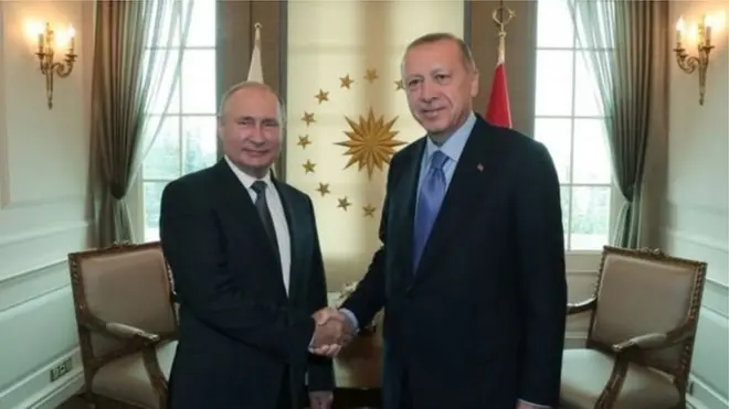 Rusiya prezidenti Vladimir Putin və Türkiyə prezidenti Recep Tayyip Erdoğan