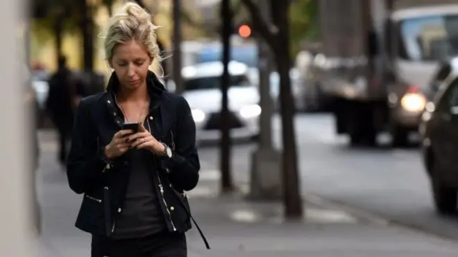 Mobile phones have contributed to thousands of injuries in the US since 2000