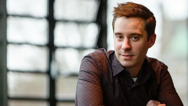 سبق وأن كتب جيمس غراهام مسرحية قصيرة لصحيفة "الغارديان" عن خروج بريطانيا من الاتحاد الأوروبي