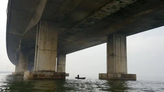 A rụrụ akwa mmiri 'Thirdmainland' na 1990 n'ọchịchị Ibrahim Babangida