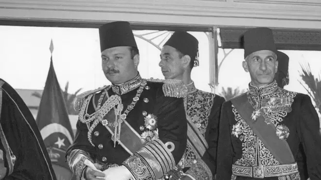 خرج الملك فاروق من مصر على ايطاليا بعد الاطاحة به