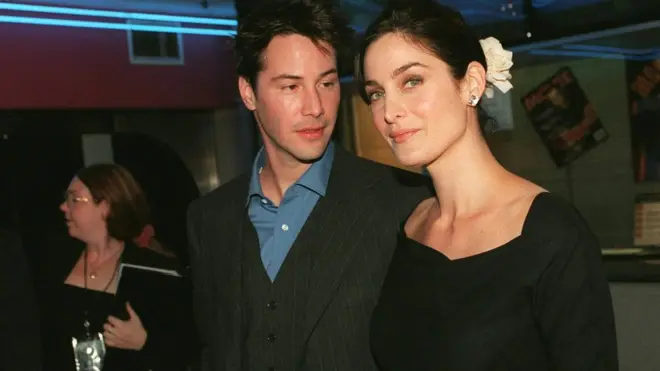 Може, Кеану Рівз, як і всі ми, живе у матриці не лише на екрані