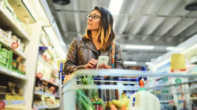 دورهٔ عادت ماهانه، چه بخوریم و کی بخوریم