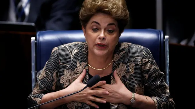 Dilma Rousseff respondeu perguntascopa bet iouma sessão que durou maiscopa bet io14 horas