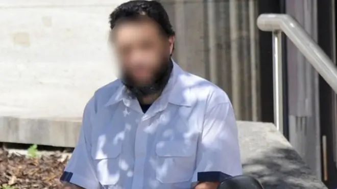 Самі А. вже багато років живе під поліцейським наглядом в Німеччині