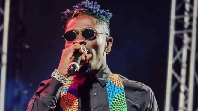 Shatta Wale na one of di artist wey fans for Ghana dey bob head to