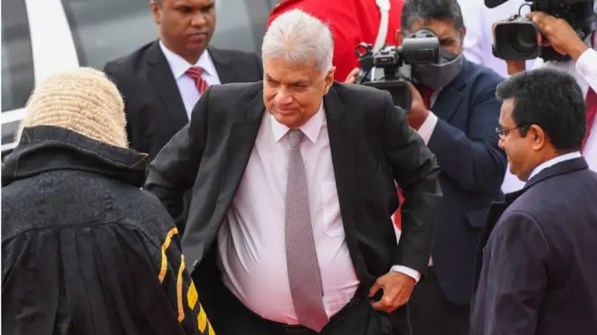 අගෝස්තු 30 වැනිදා ජනපති රනිල්ගේ පාර්ලිමේන්තුවට ඉදිරිපත් කරන අයවැයෙන් මොකද වෙන්නේ?