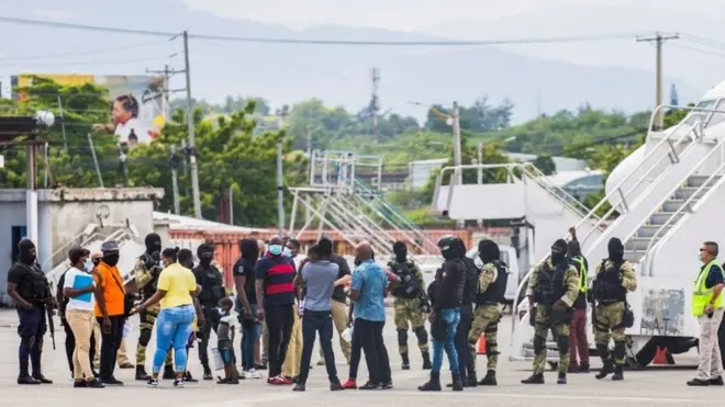 Los haitianos deportados llegaron el domingo a Port-au-Prince.