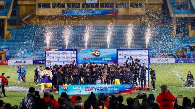 Hà Nội FC thắng Siêu cúp
